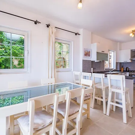 Marley, Sea View, 4 Bedroom, Private Pool *