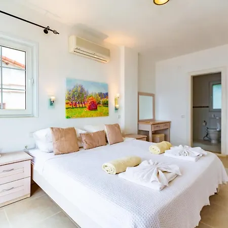 Marley, Sea View, 4 Bedroom, Private Pool *